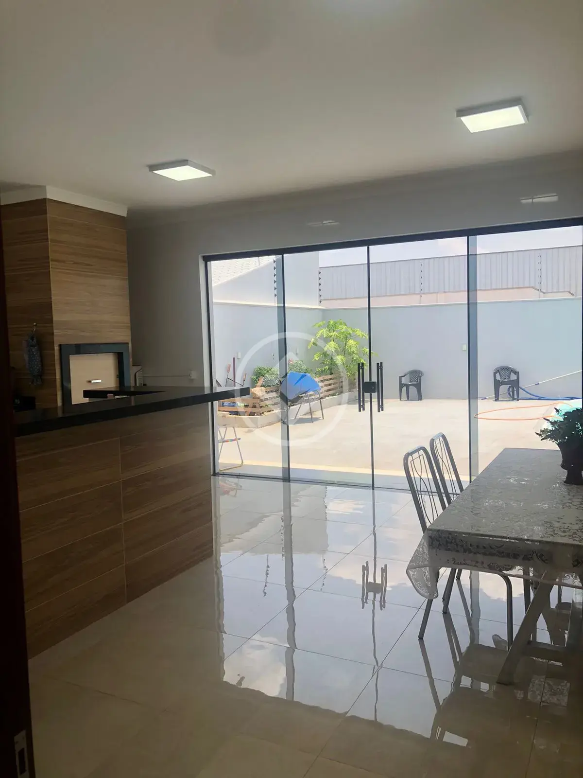 Casa Com 3 Quartos à venda - Casa Com Piscina - no Jardim Celeste, Sinop-MT - R$ 1.350.000,00
