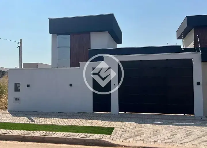 ÓTIMA OPORTUNIDADE DE ADQUIRIR SUA CASA EM UMA DAS REGIÕES MAIS VALORIZZADAS DE SINOP