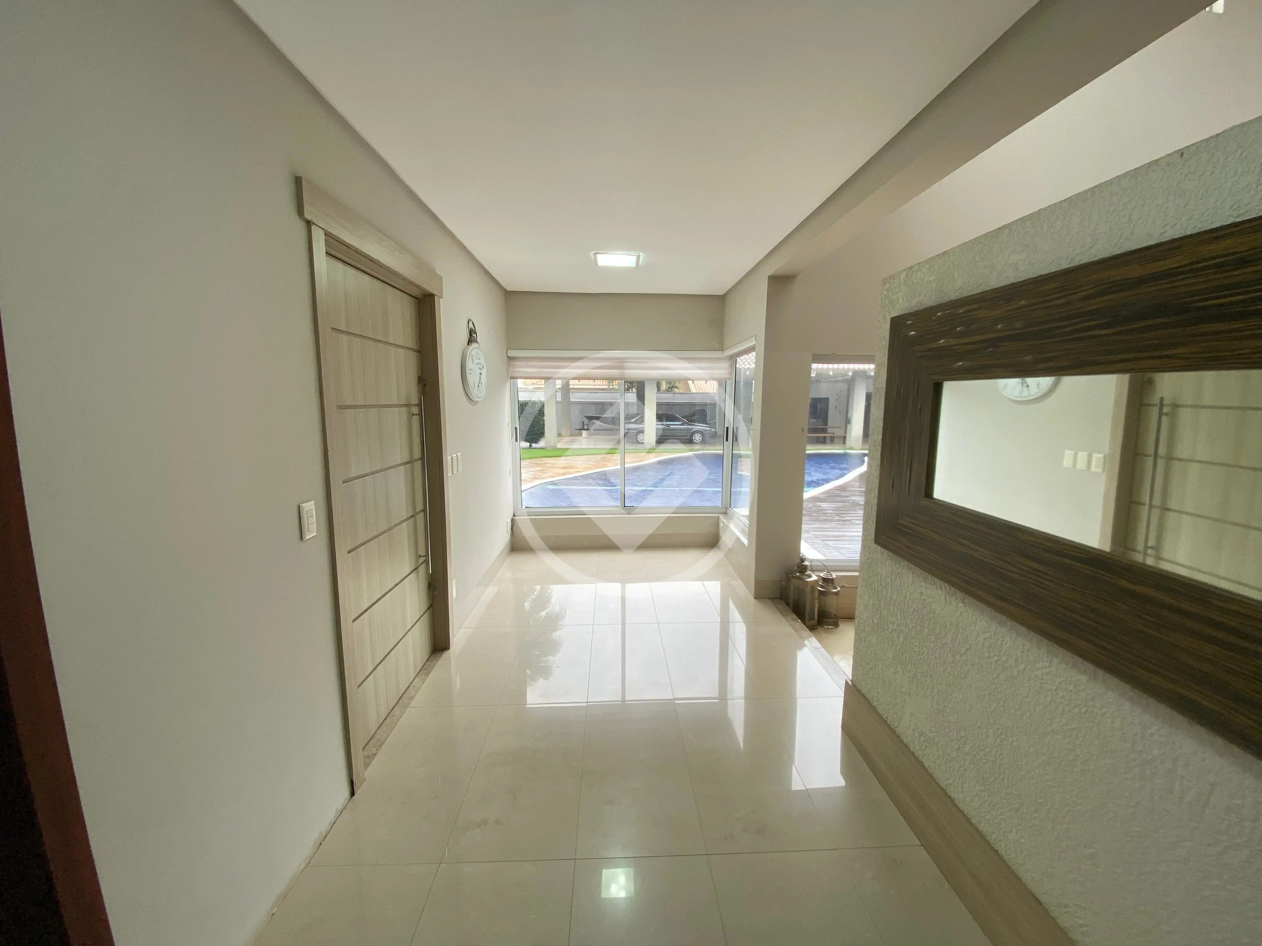CASA 4 SUÍTES, ÁREA GOURMET, SALÃO DE FESTAS E PISCINA JARDIM MARINGÁ SINOP-MT