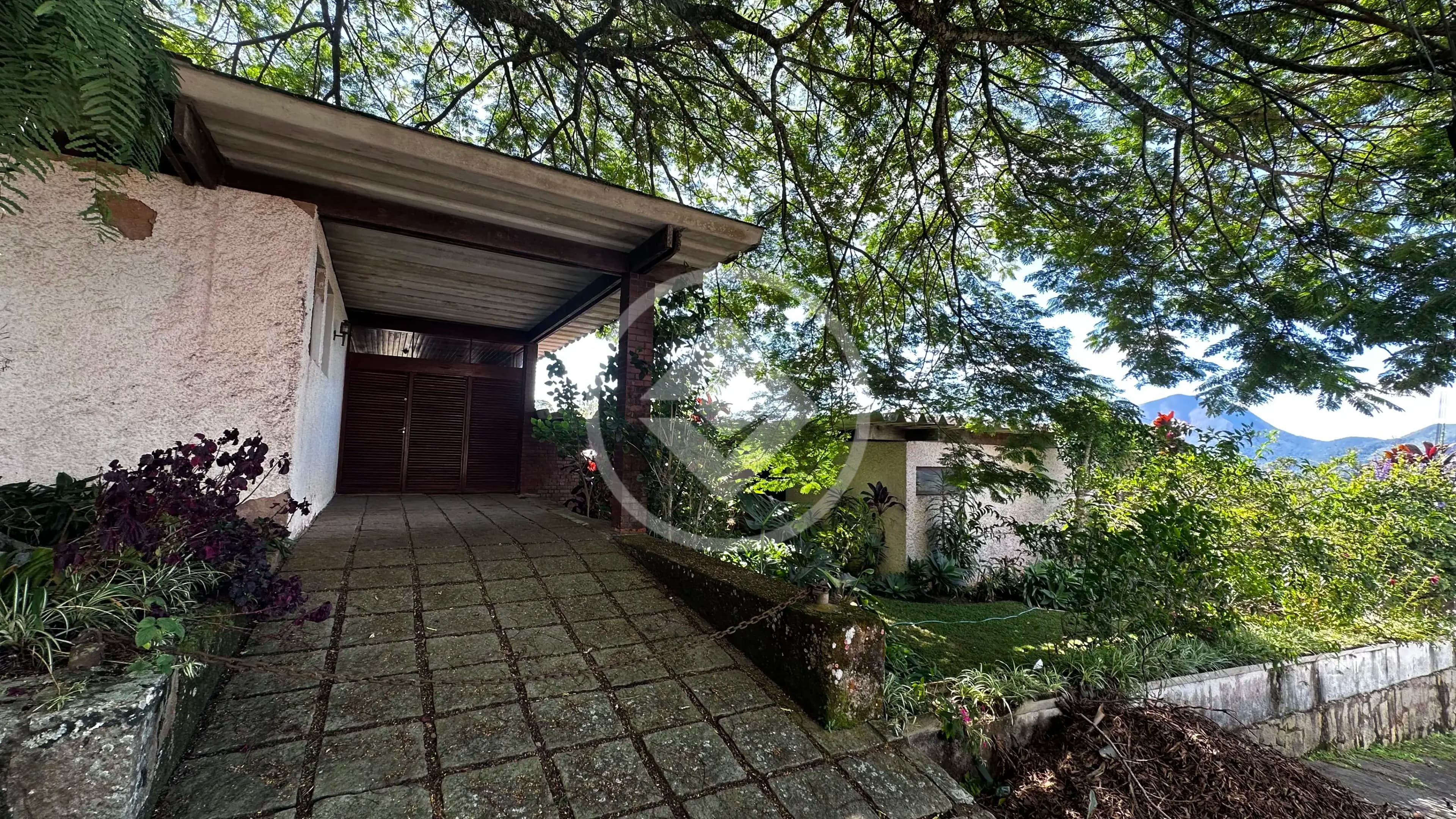 Casa Iucas, Teresópolis - RJ — foto 1