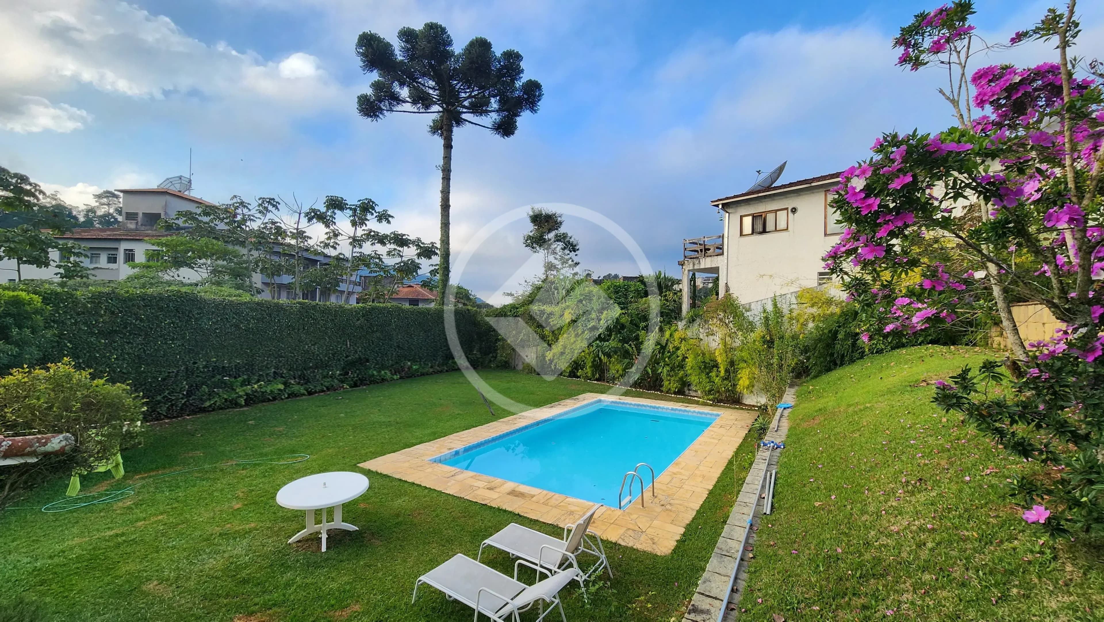 Casa Jardim Cascata, Teresópolis - RJ — foto 1
