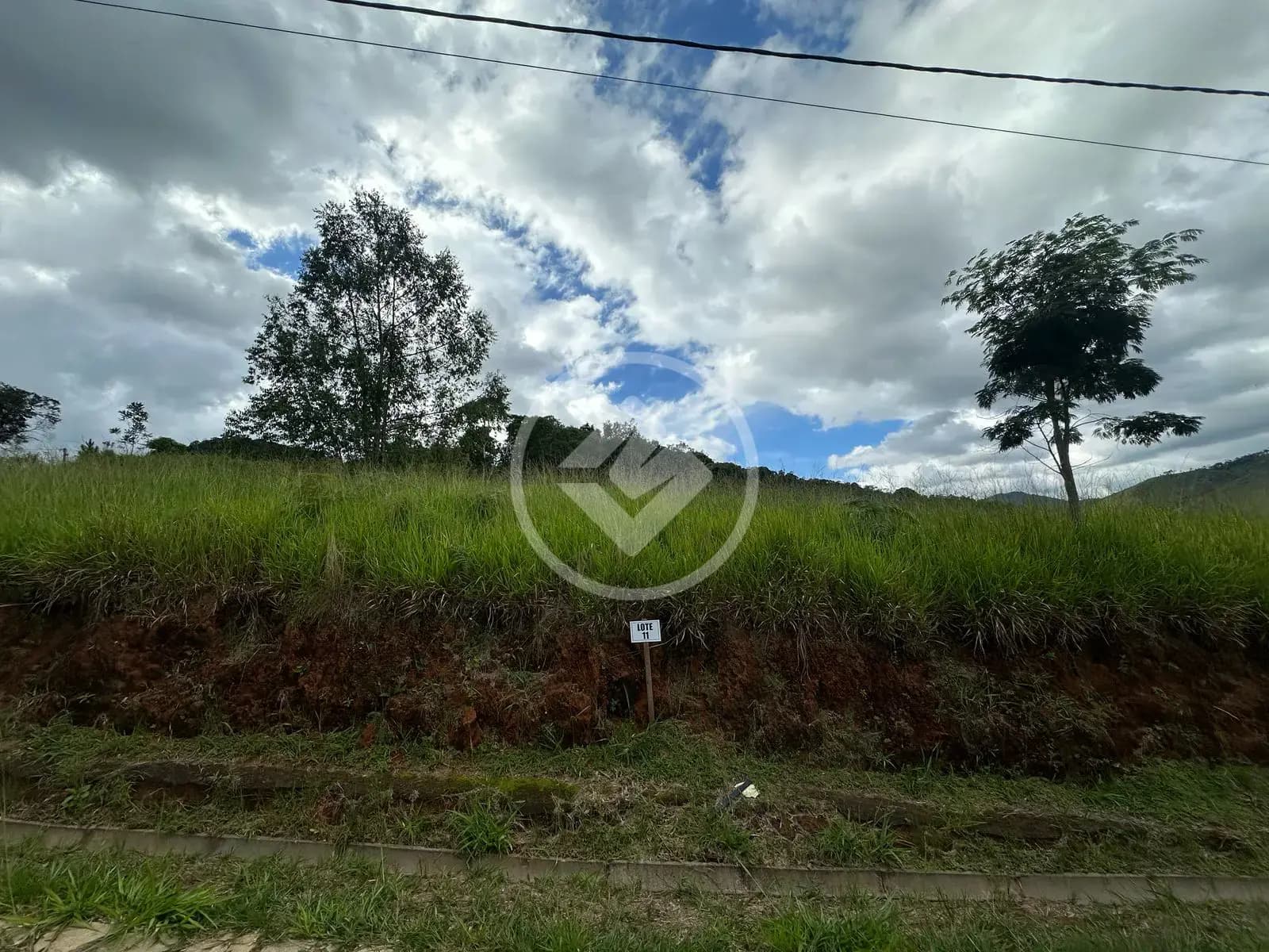 Terreno Condomínio Vale Feliz, Teresópolis - RJ — foto 1
