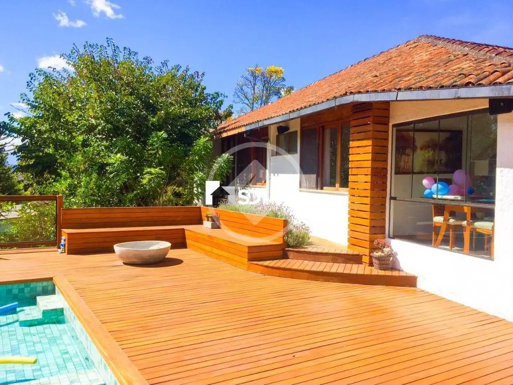 Bairro: Iucas Valor: R$ 2.100.000,00