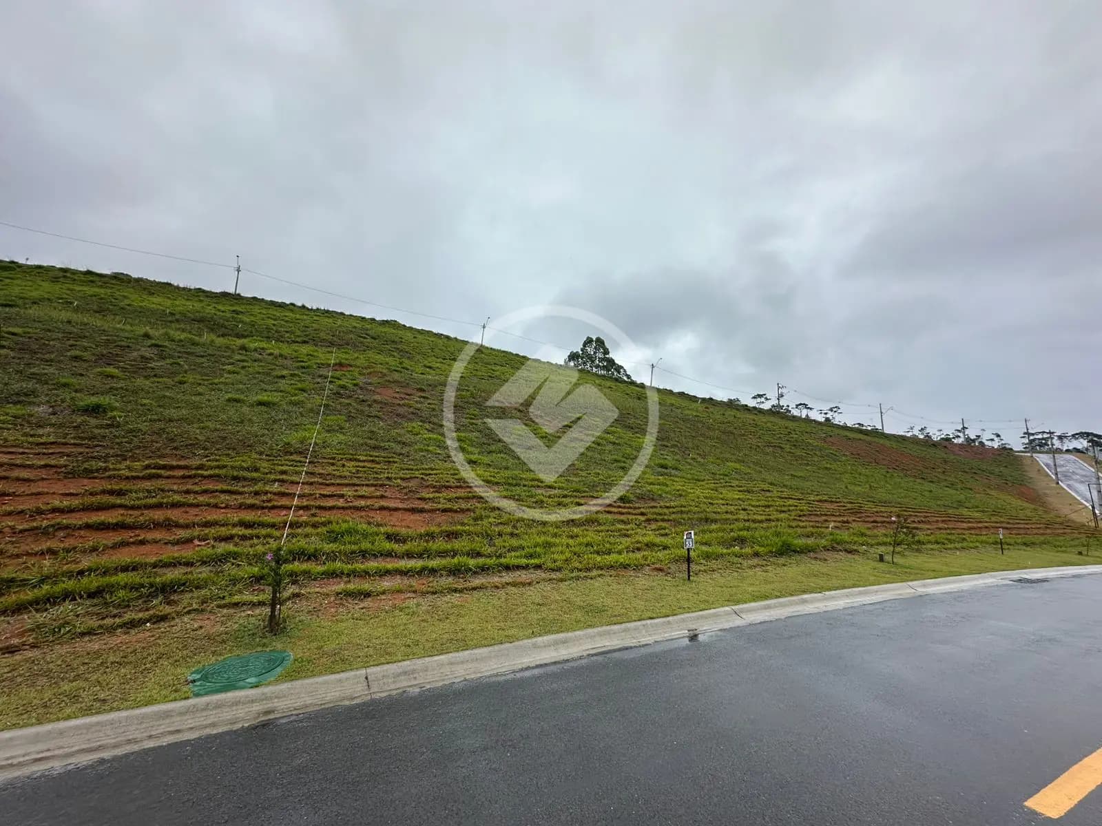 Terreno em condomínio, Ermitage, 5 minutos do Centro, Teresópolis/RJ