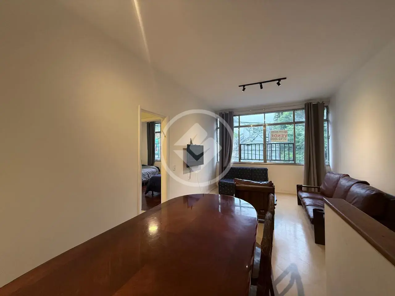 Ampla casa em condomínio ao lado da Feirinha do Alto. Teresópolis-RJ