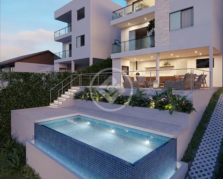 Terreno à venda R$ 550.000,00, Iúcas - Teresópolis/RJ