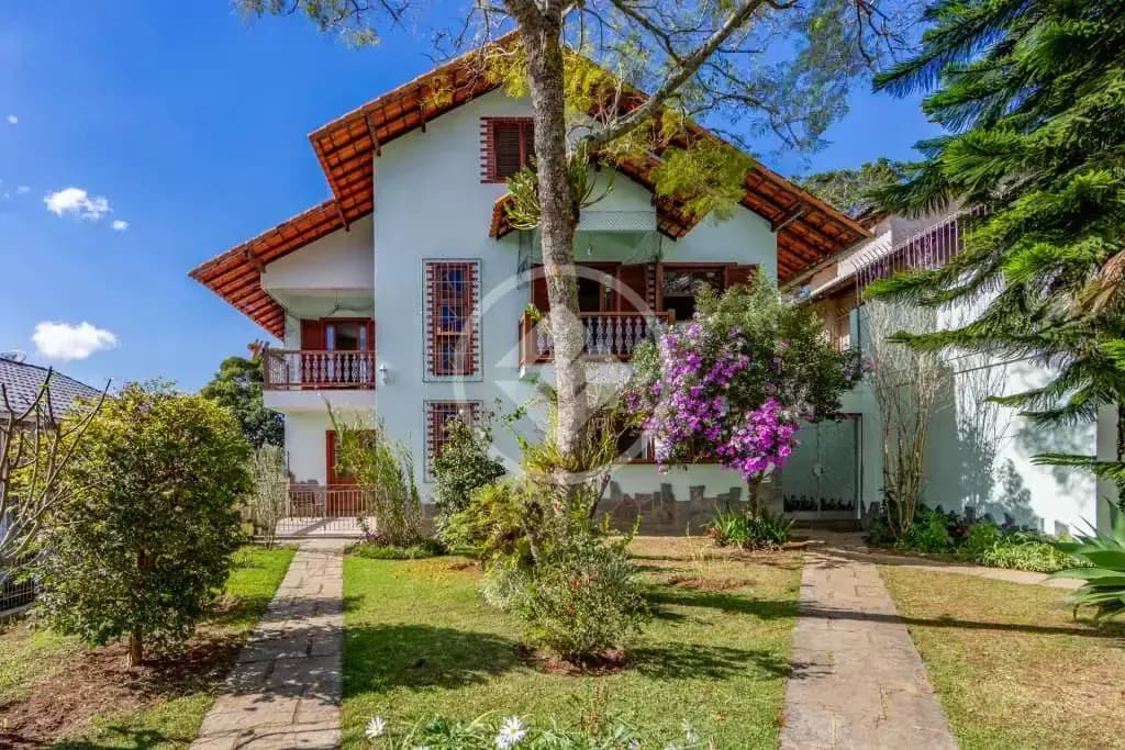 Casa em Condomínio à venda, 4 quartos, 2 suítes, 4 vagas, Golfe