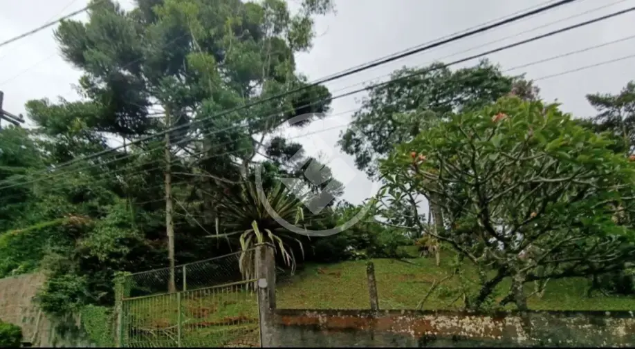 Um raridade terreno à venda de 1.148,75 m² por R$ 390.000,00 no parque Ingá, Teresópolis / RJ