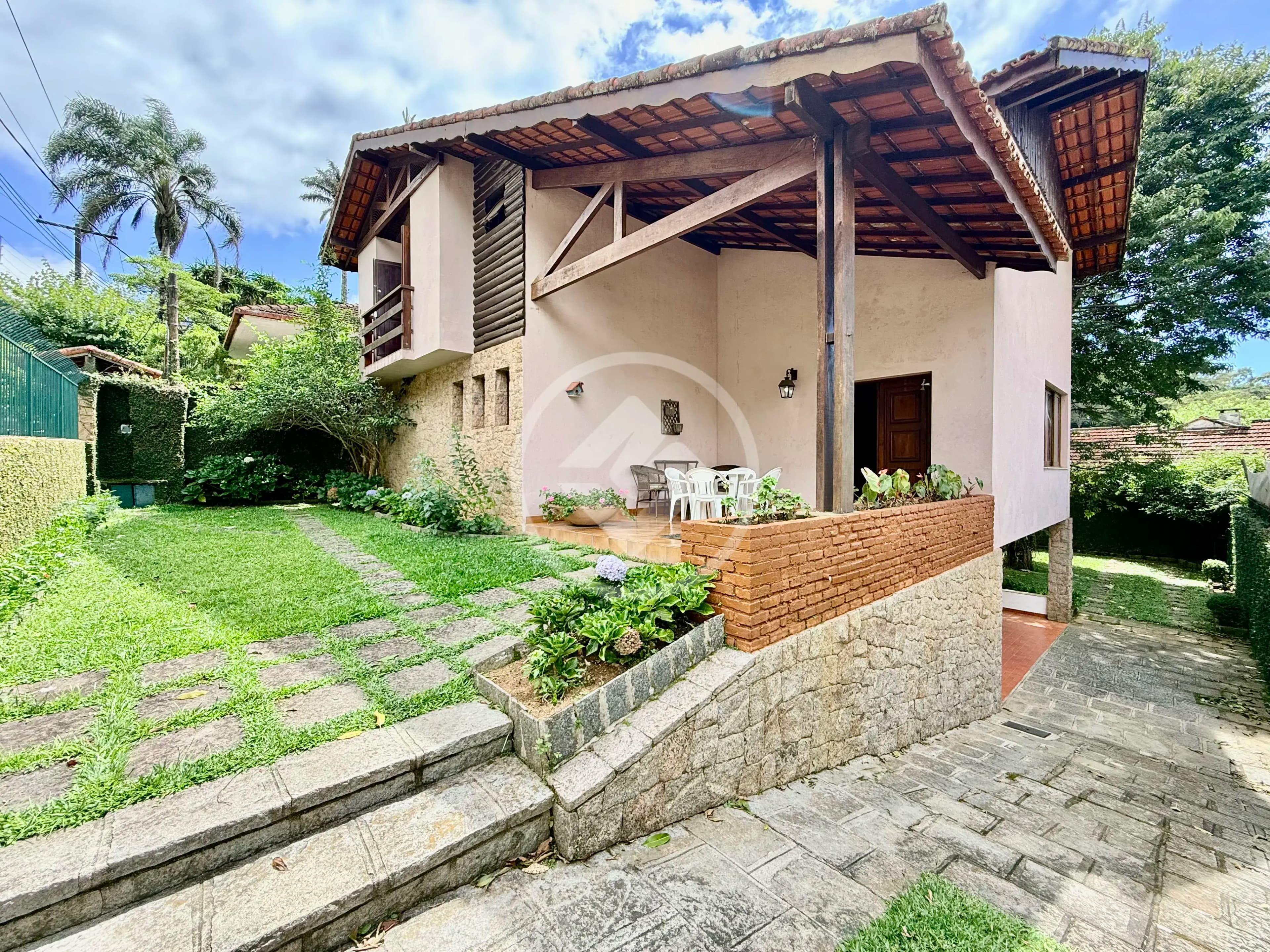 Casa Iucas, Teresópolis - RJ — foto 1