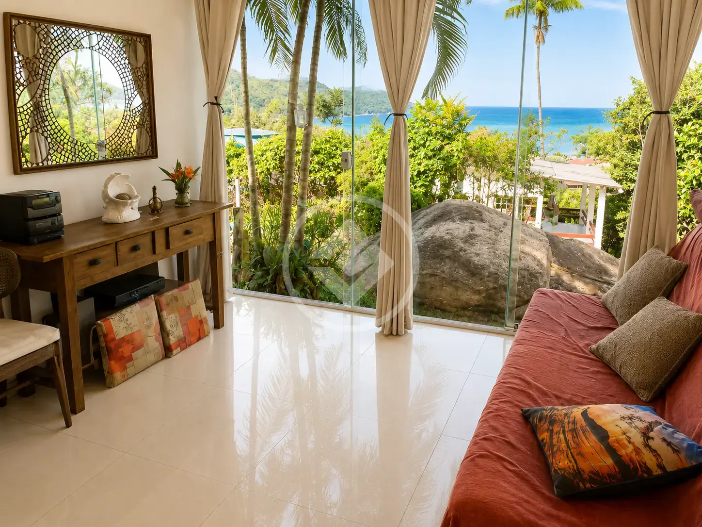 Casa Mobiliada com Vista para o Mar na Praia da Enseada