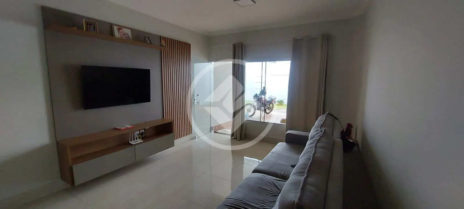 Casa à venda com 3 quartos, sendo 1 suítes – 149 m²- Jardim Europa - Uberlândia/MG
