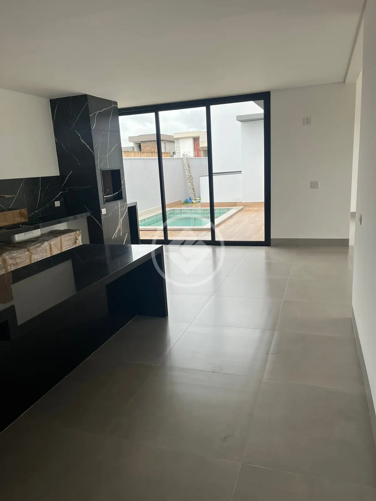 Casa Condomínio 3 quartos no Jardim Espanha, Uberlândia — foto 4 de 6