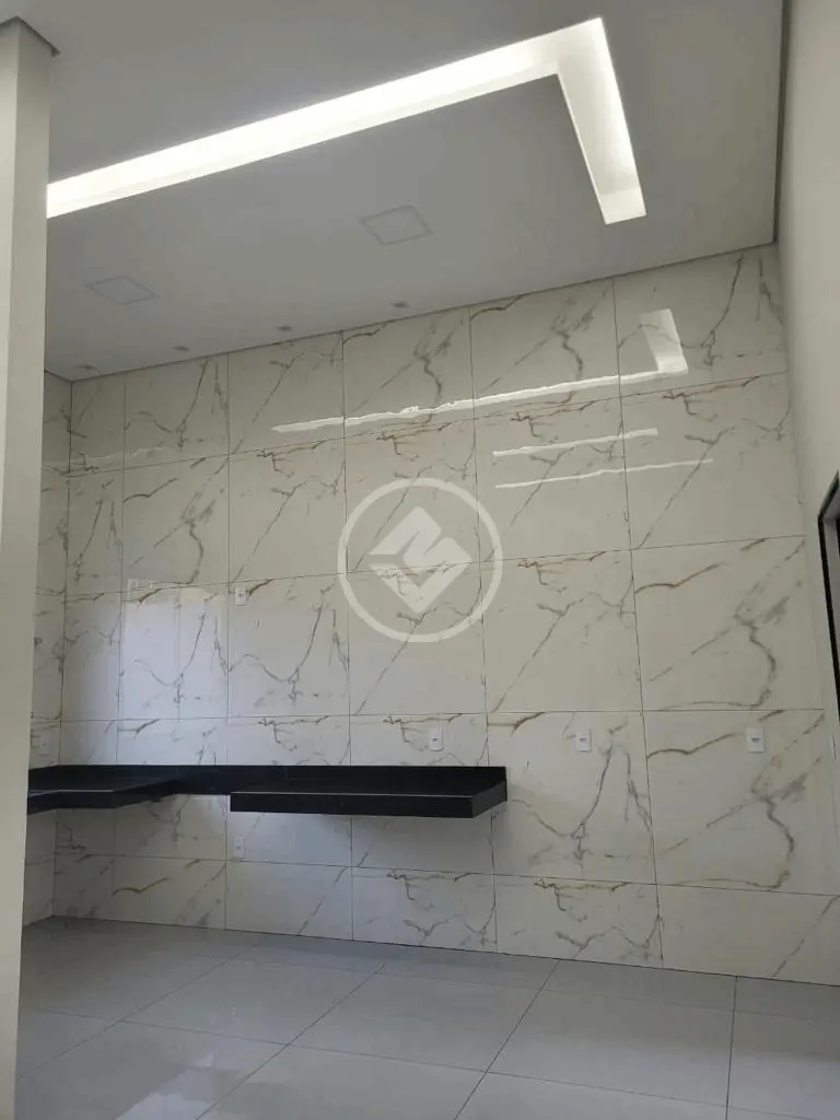 Casa à venda com 3 quartos, sendo 1 suíte – 90 m²- Jardim Brasília - Uberlândia/MG