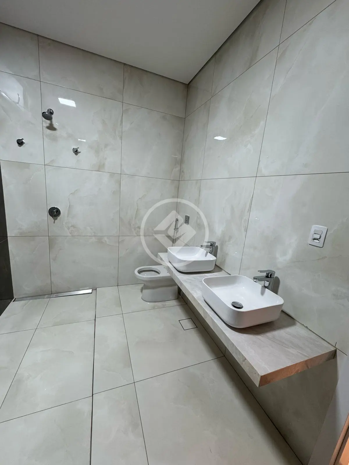 Casa 3 quartos no Loteamento Portal do Vale II, Uberlândia — foto 4 de 6