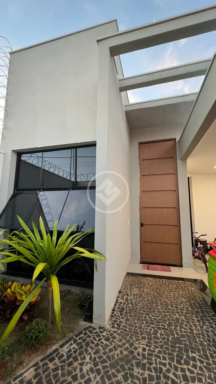 Casa Novo Mundo, Uberlândia - MG — foto 1