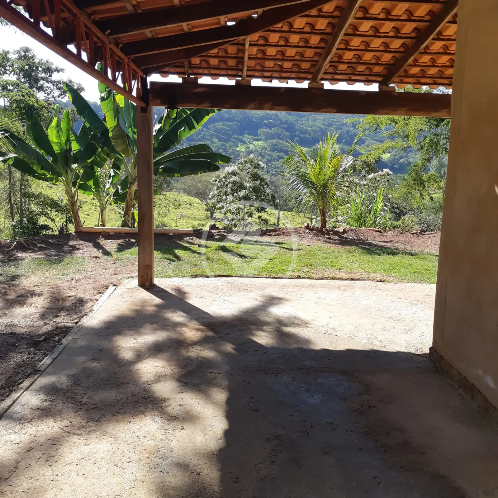 Sítio no Área Rural de Uberlândia, Uberlândia — foto 3 de 6