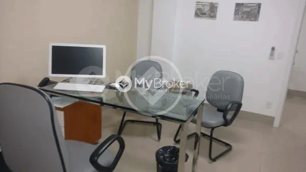 Sala Comercial à venda - 21 m² - Santa Mônica - Uberlândia/MG