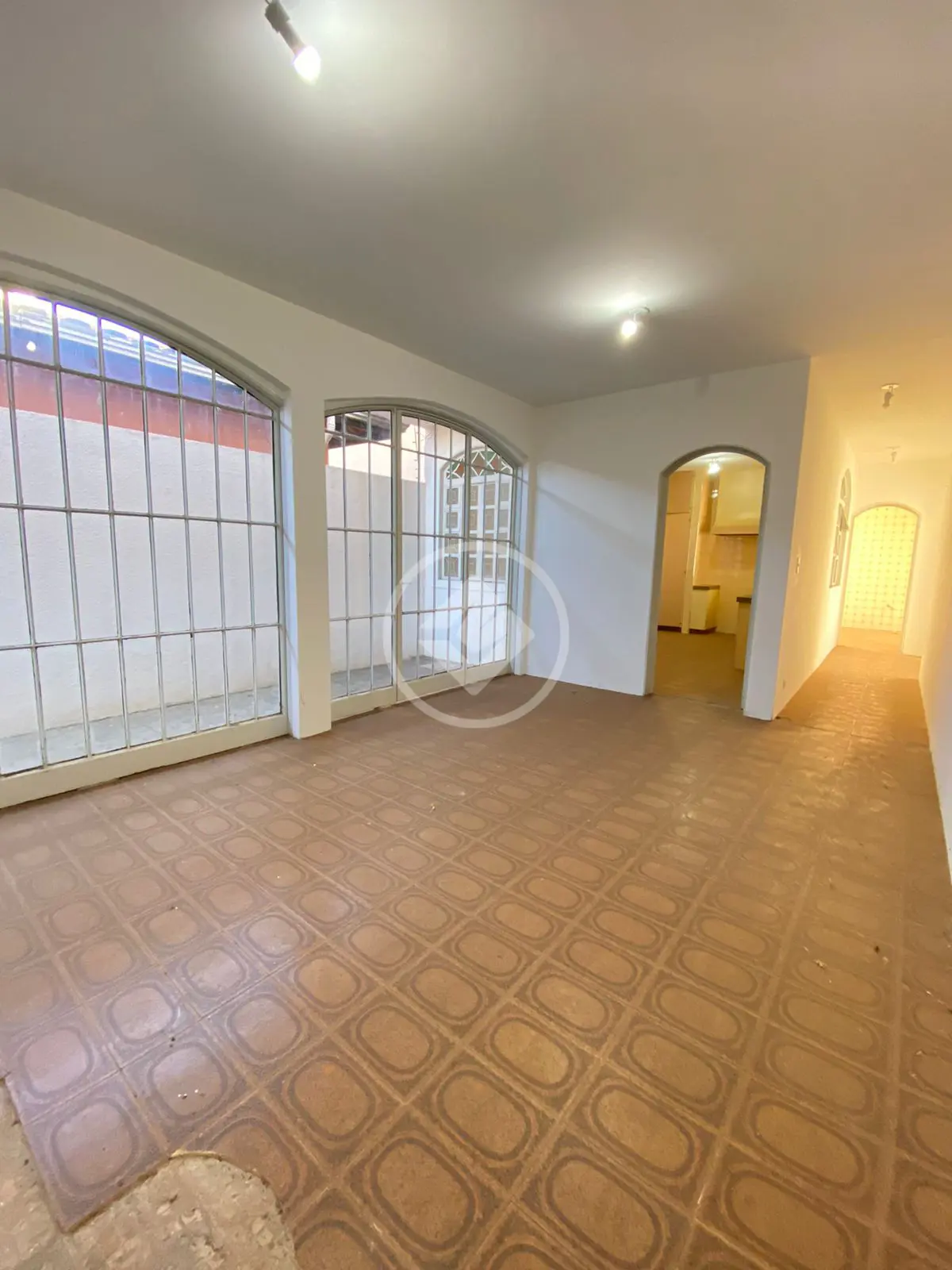Casa Comercial 11 quartos no Osvaldo Rezende, Uberlândia — foto 6 de 6