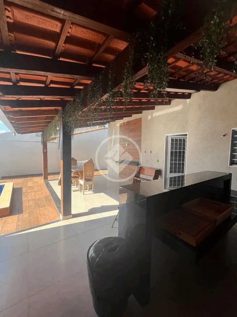 Casa 3 quartos no Chácaras Tubalina e Quartel, Uberlândia — foto 5 de 6
