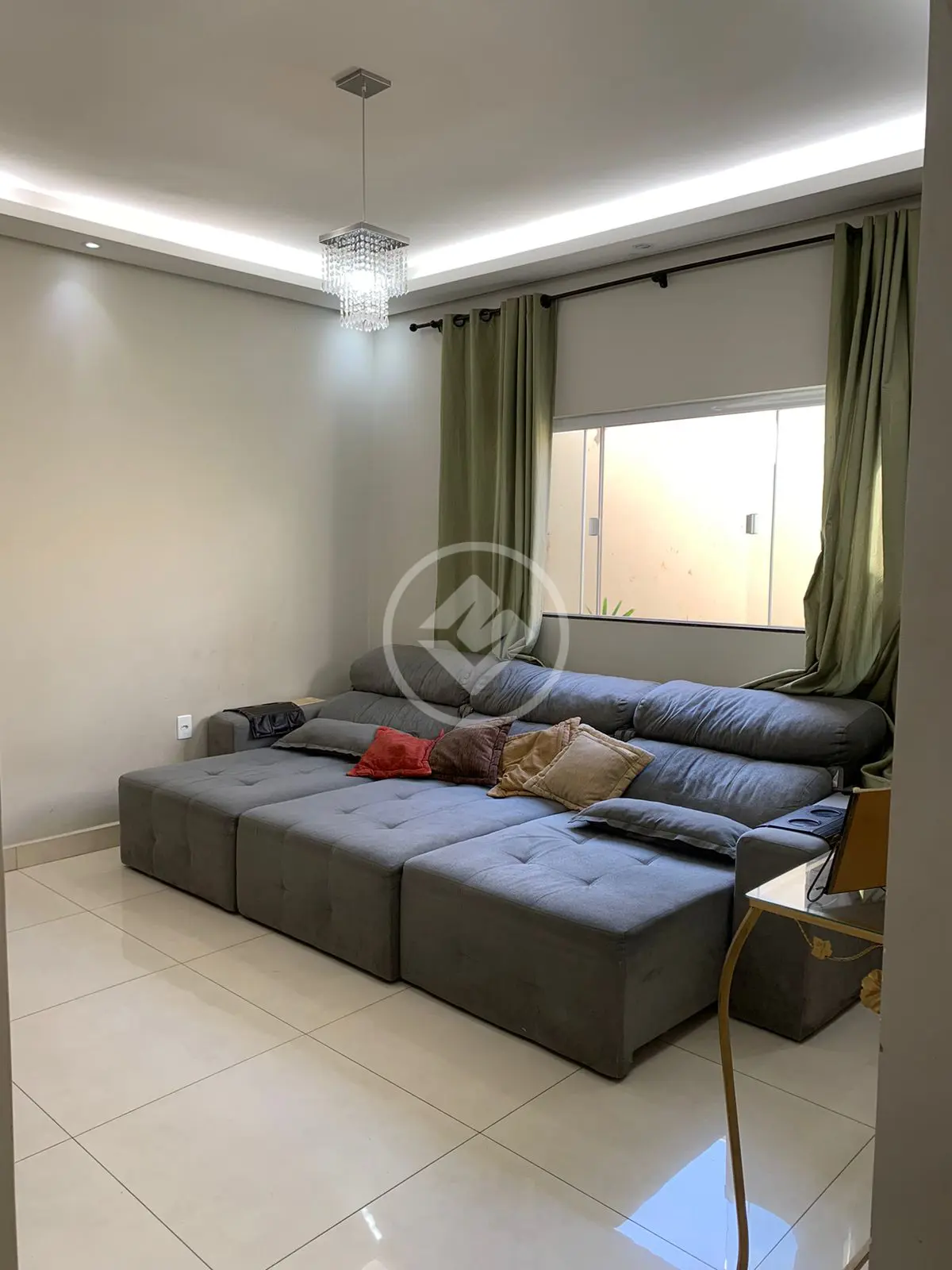 Casa à venda com 3 quartos, sendo 1 suíte – 133 m²- Mansour- Uberlândia/MG