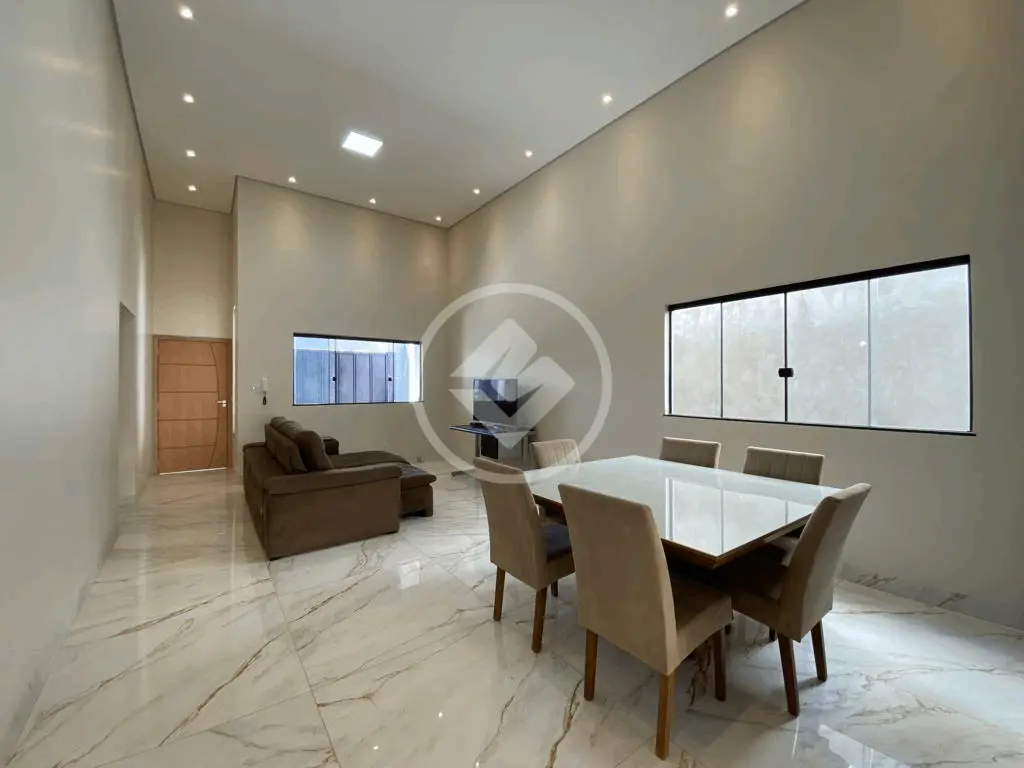 Casa Jardim Inconfidência, Uberlândia - MG — foto 1