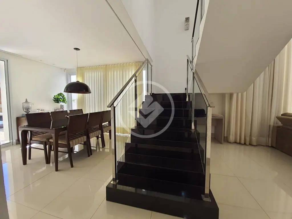 Sobrado Segismundo Pereira, Uberlândia - MG — foto 2