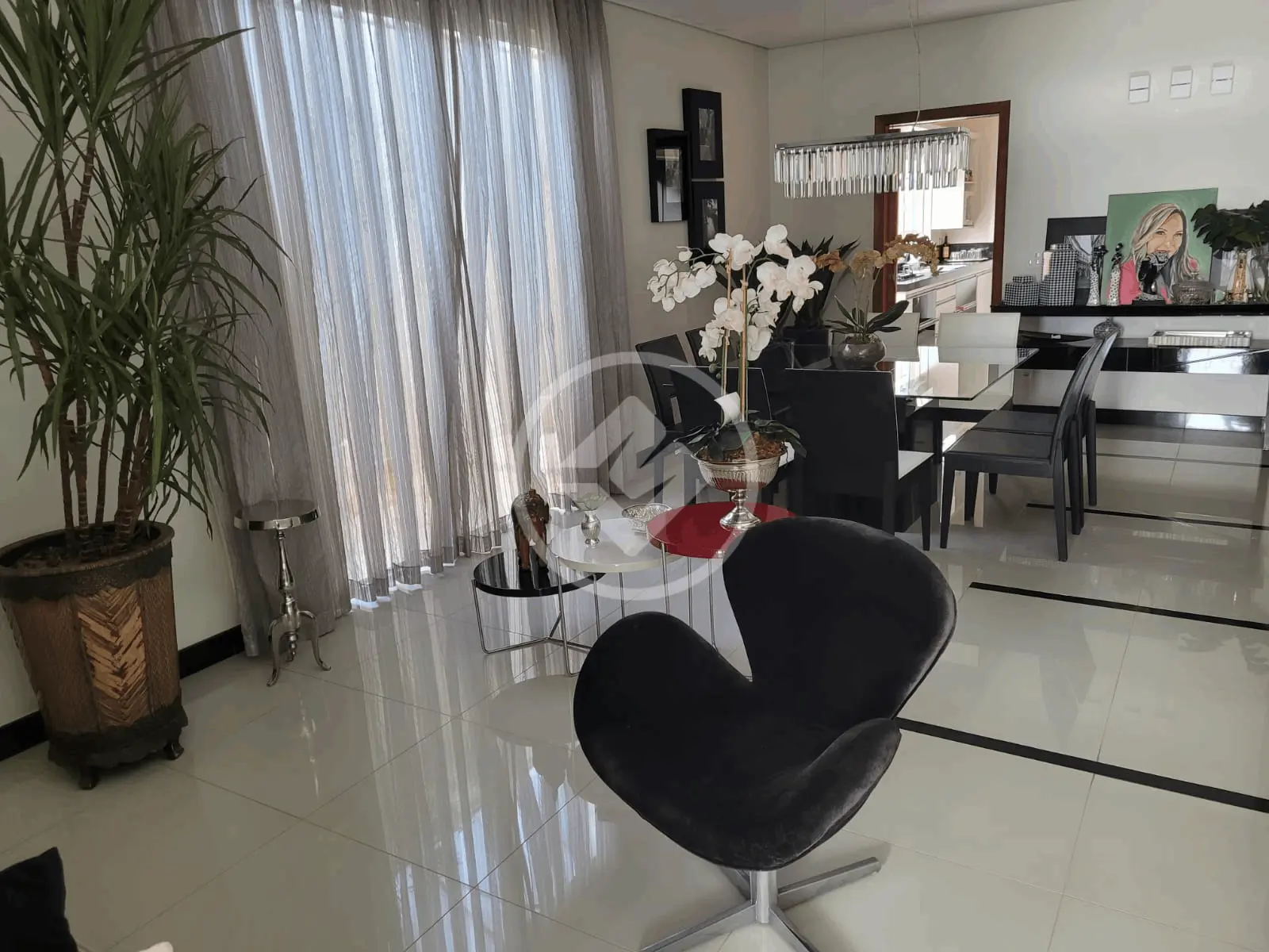Casa 4 quartos no Jardim Inconfidência, Uberlândia — foto 4 de 6