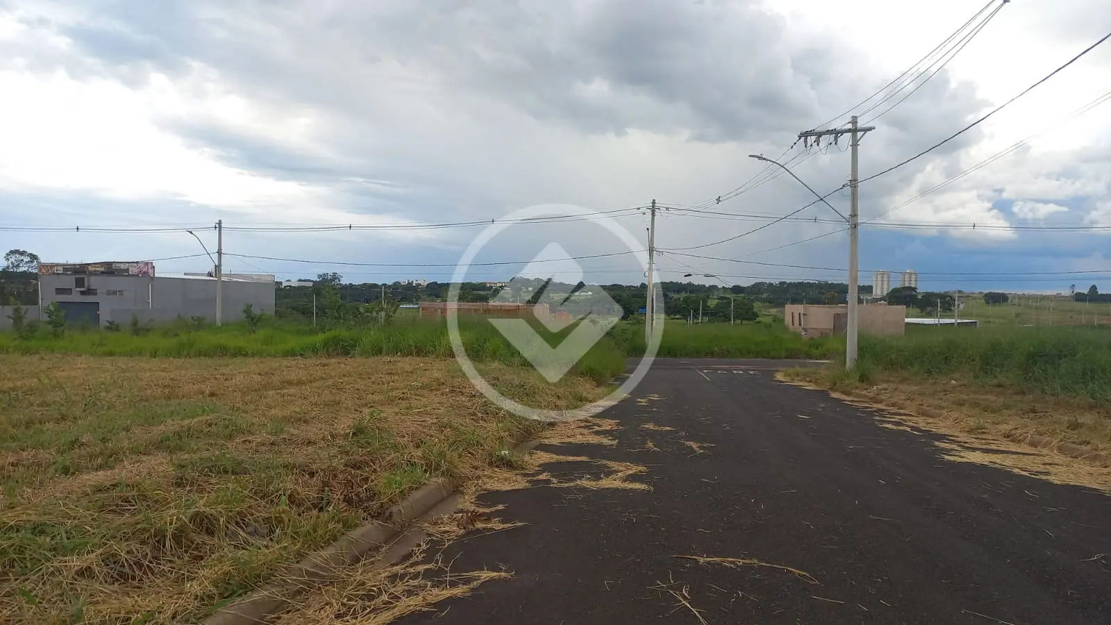 Terreno no Loteamento Luizote IV, Uberlândia — foto 4 de 5