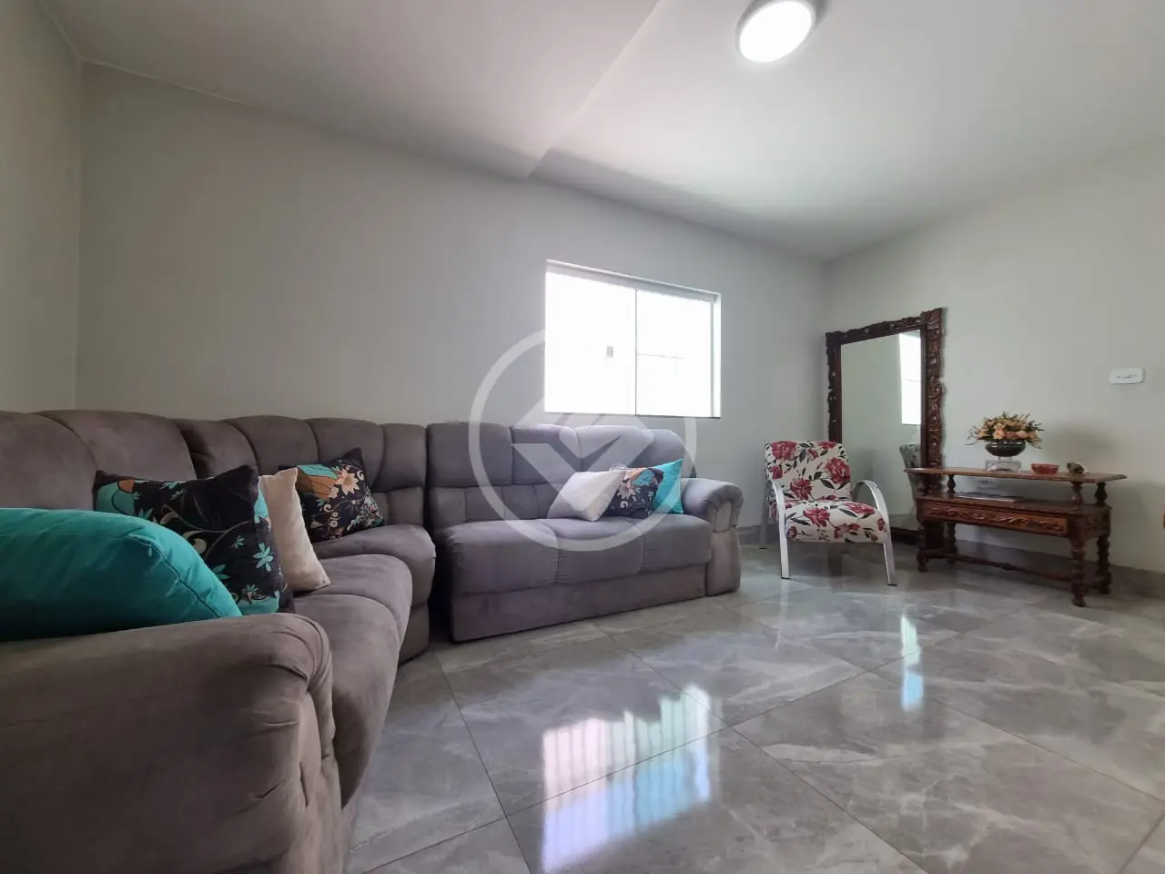 Casa 4 quartos no SARAIVA, Uberlândia — foto 2 de 6