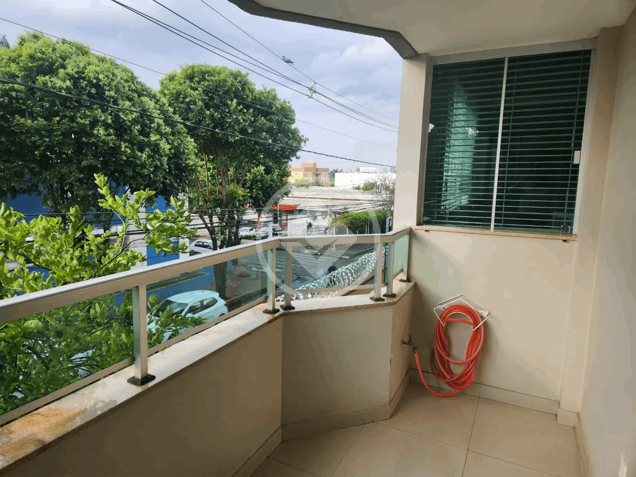 Sobrado 3 quartos no Planalto, Uberlândia — foto 3 de 6