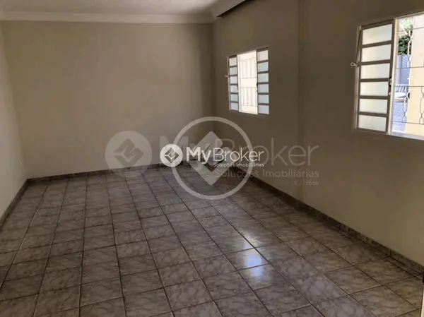 Casa 3 quartos no BRASIL, Uberlândia — foto 3 de 6