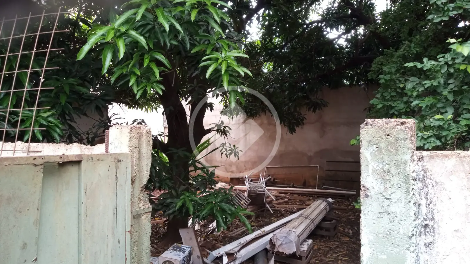 Casa 4 quartos no SARAIVA, Uberlândia — foto 4 de 4