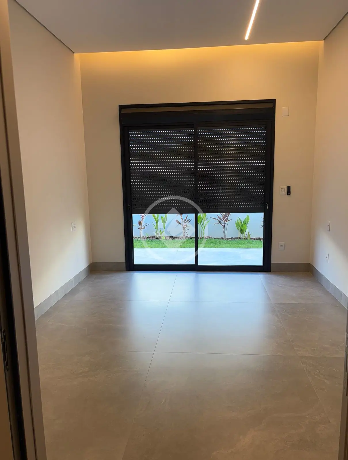 Casa Condomínio 4 quartos no GRANJA MARILEUSA, Uberlândia — foto 4 de 6