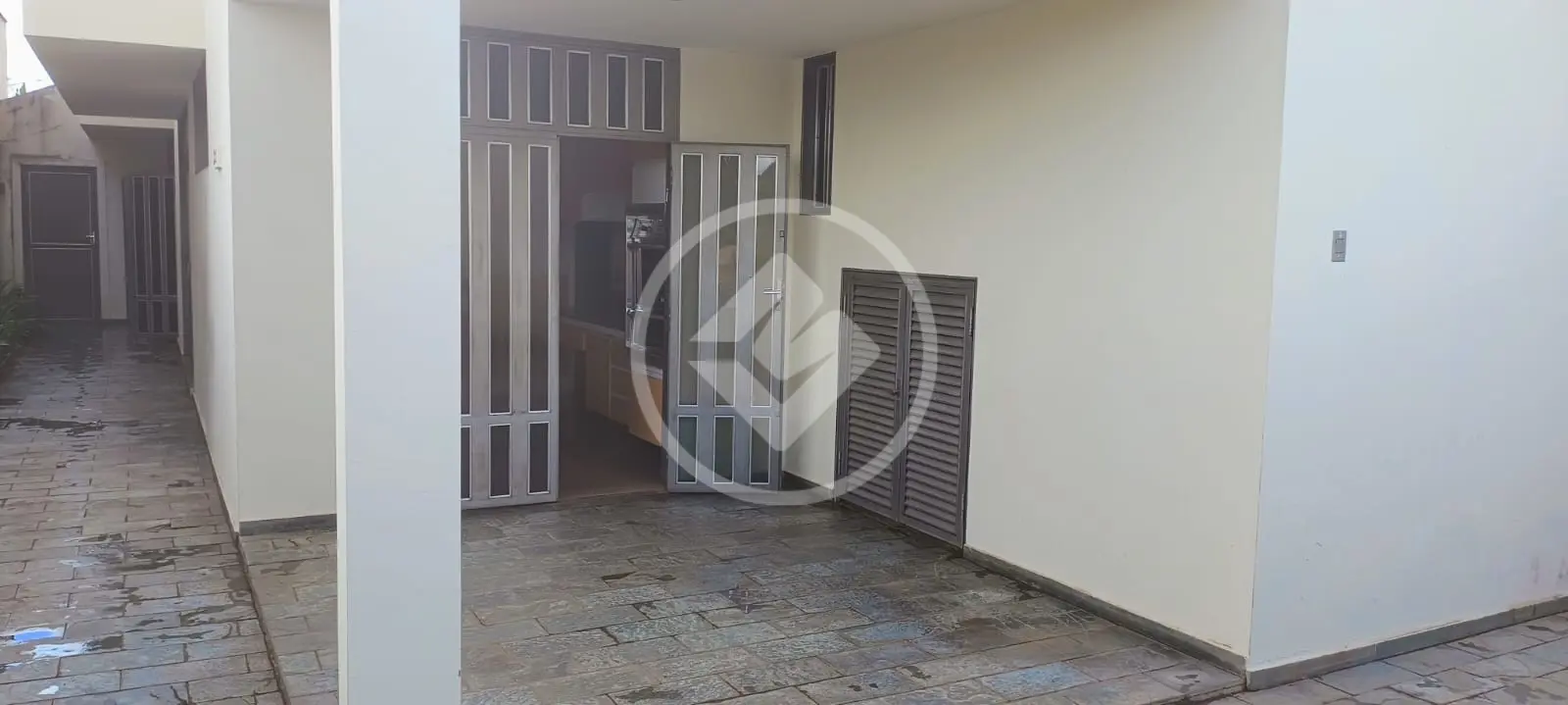 Sobrado 5 quartos no FUNDINHO, Uberlândia — foto 6 de 6