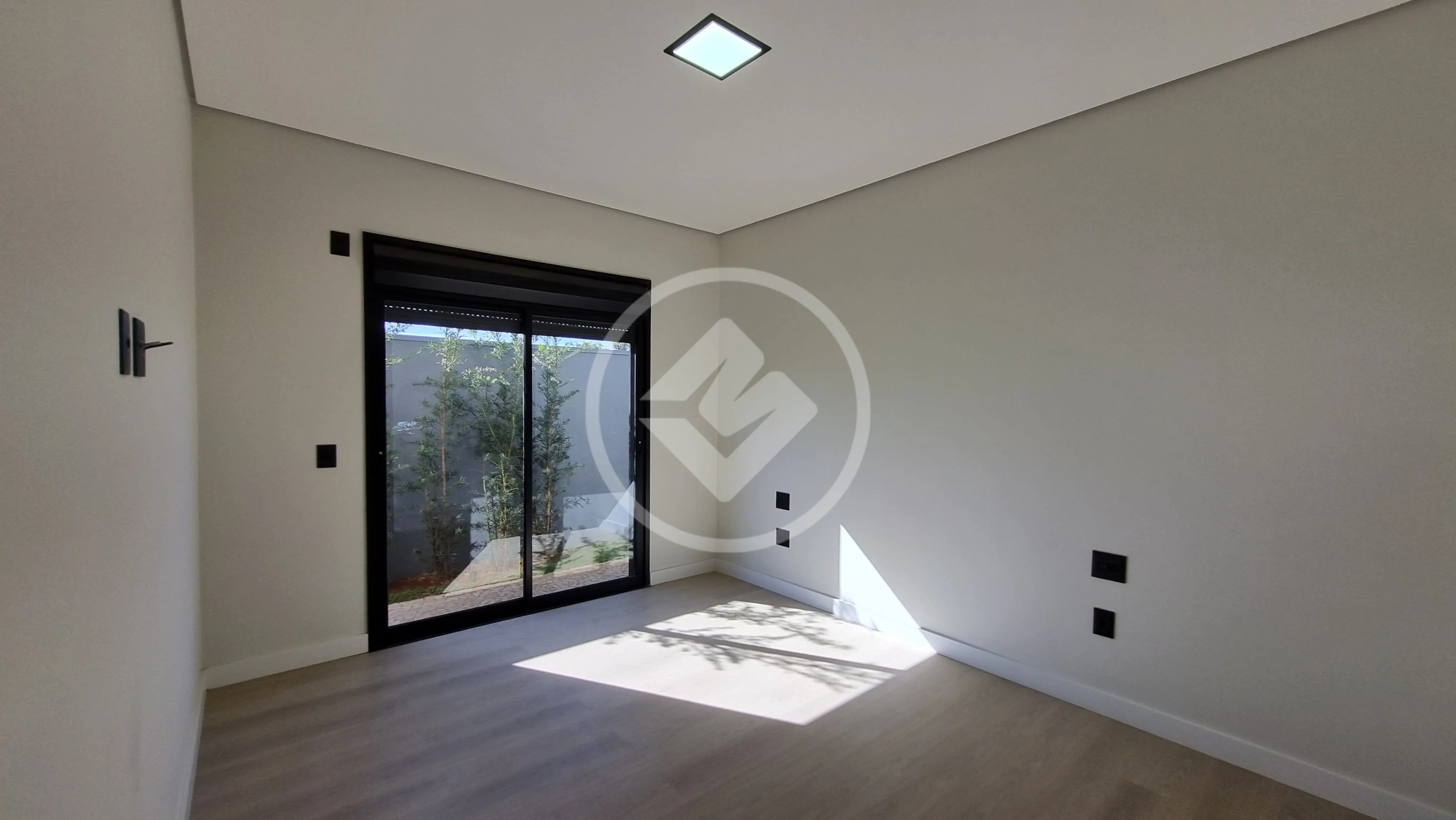 Casa Condomínio 4 quartos no Granada, Uberlândia — foto 6 de 6