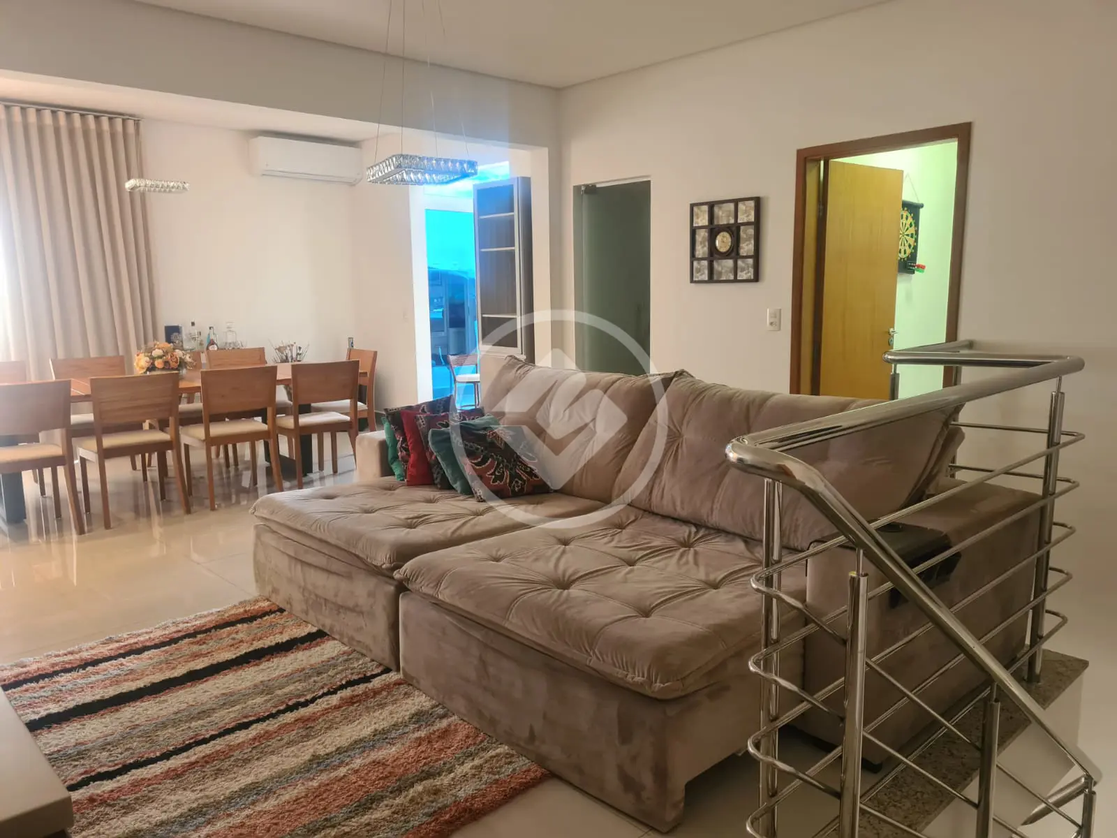 Apartamento à venda com 3 quartos, sendo 2 suítes – 190 m²- Brasil - Uberlândia/MG
