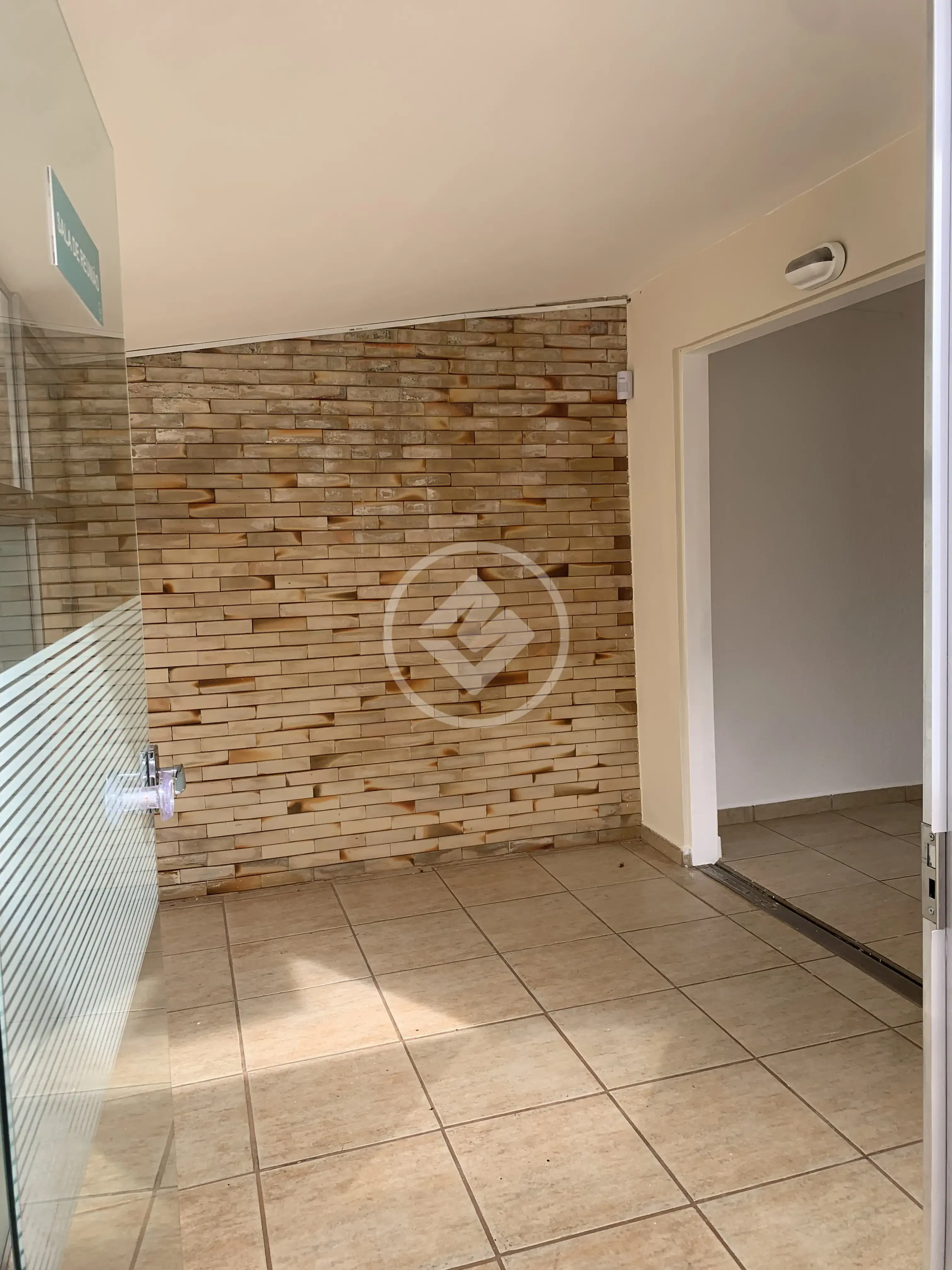 Casa Comercial 5 quartos no Daniel Fonseca, Uberlândia — foto 4 de 6