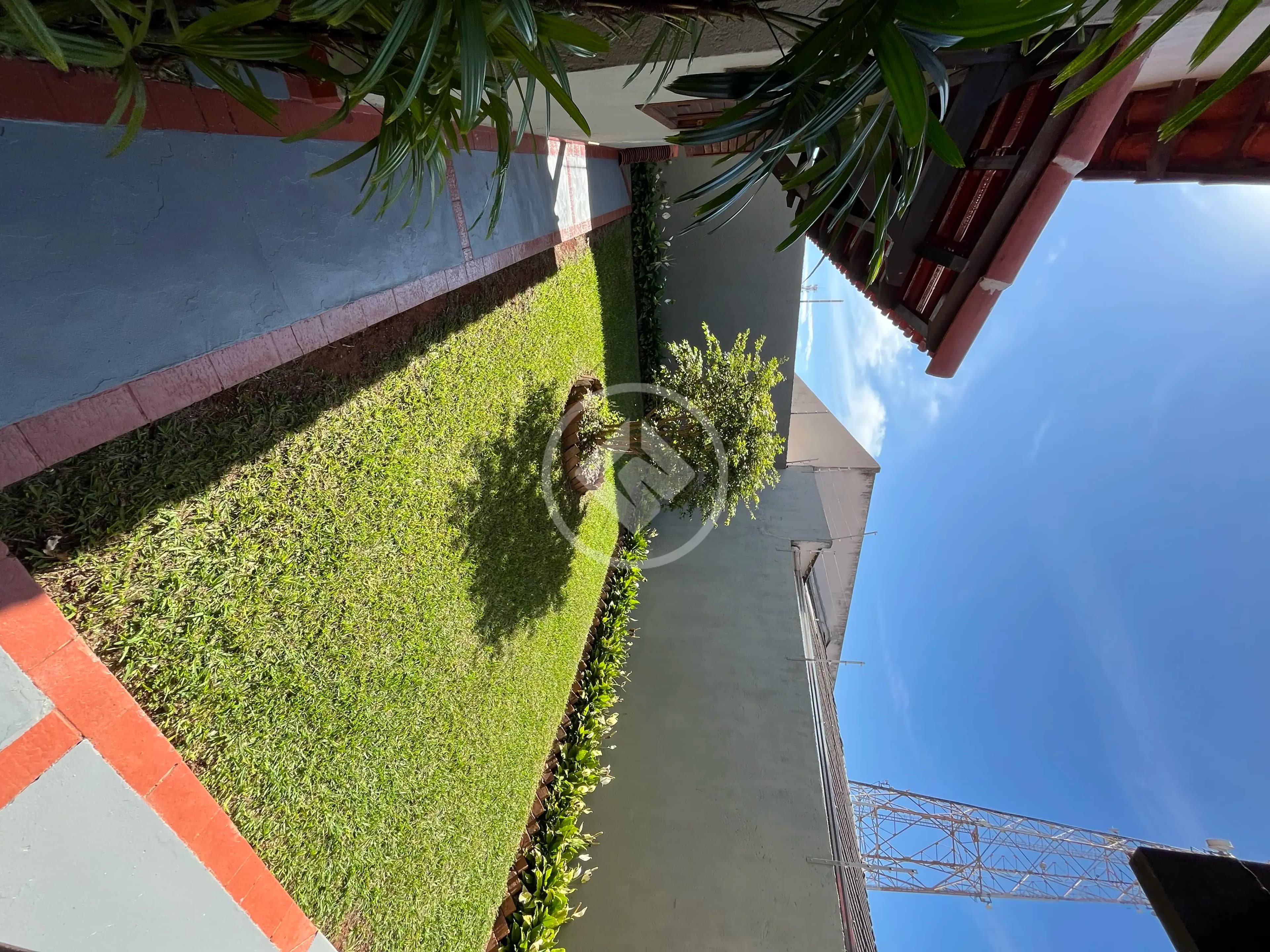 Sobrado Alto Umuarama, Uberlândia - MG — foto 1