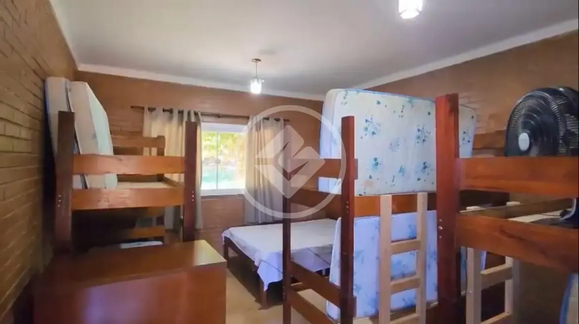 Sítio 3 quartos no Área Rural de Uberlândia, Uberlândia — foto 5 de 6