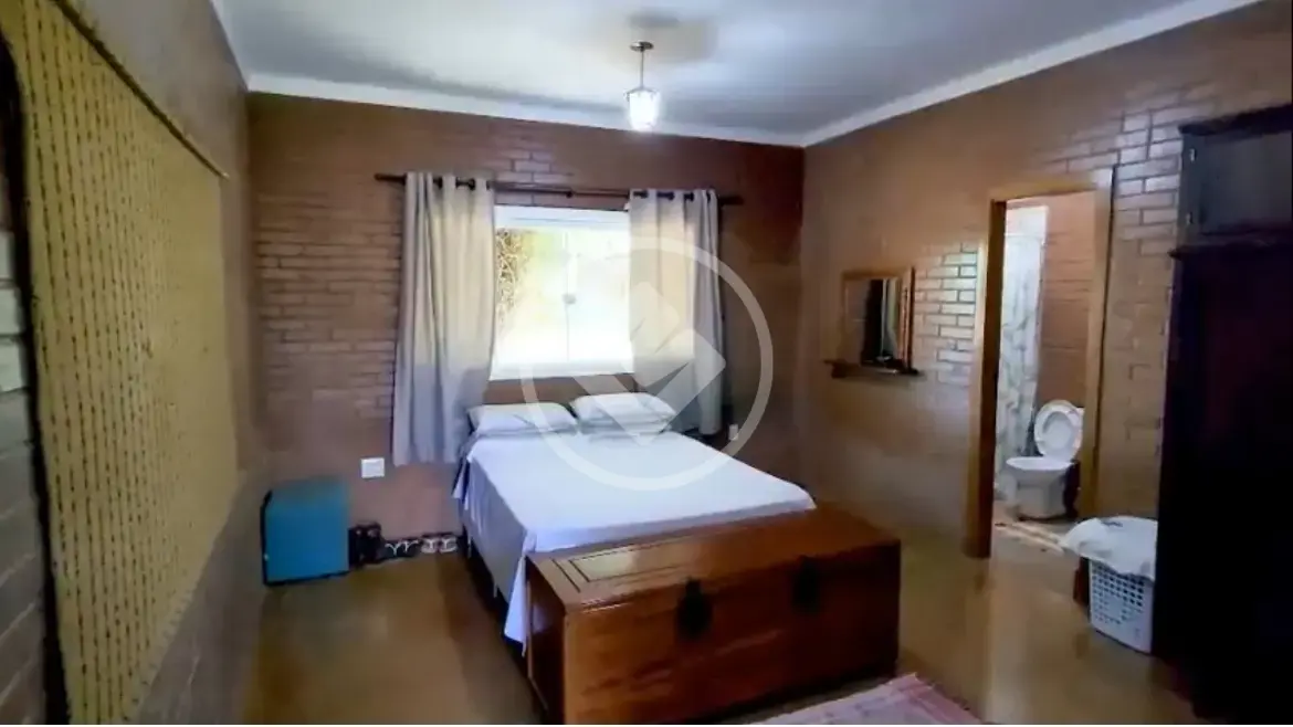 Sítio 3 quartos no Área Rural de Uberlândia, Uberlândia — foto 6 de 6