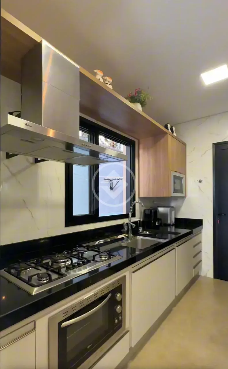 Casa Condomínio 4 quartos no GRANJA MARILEUSA, Uberlândia — foto 6 de 6