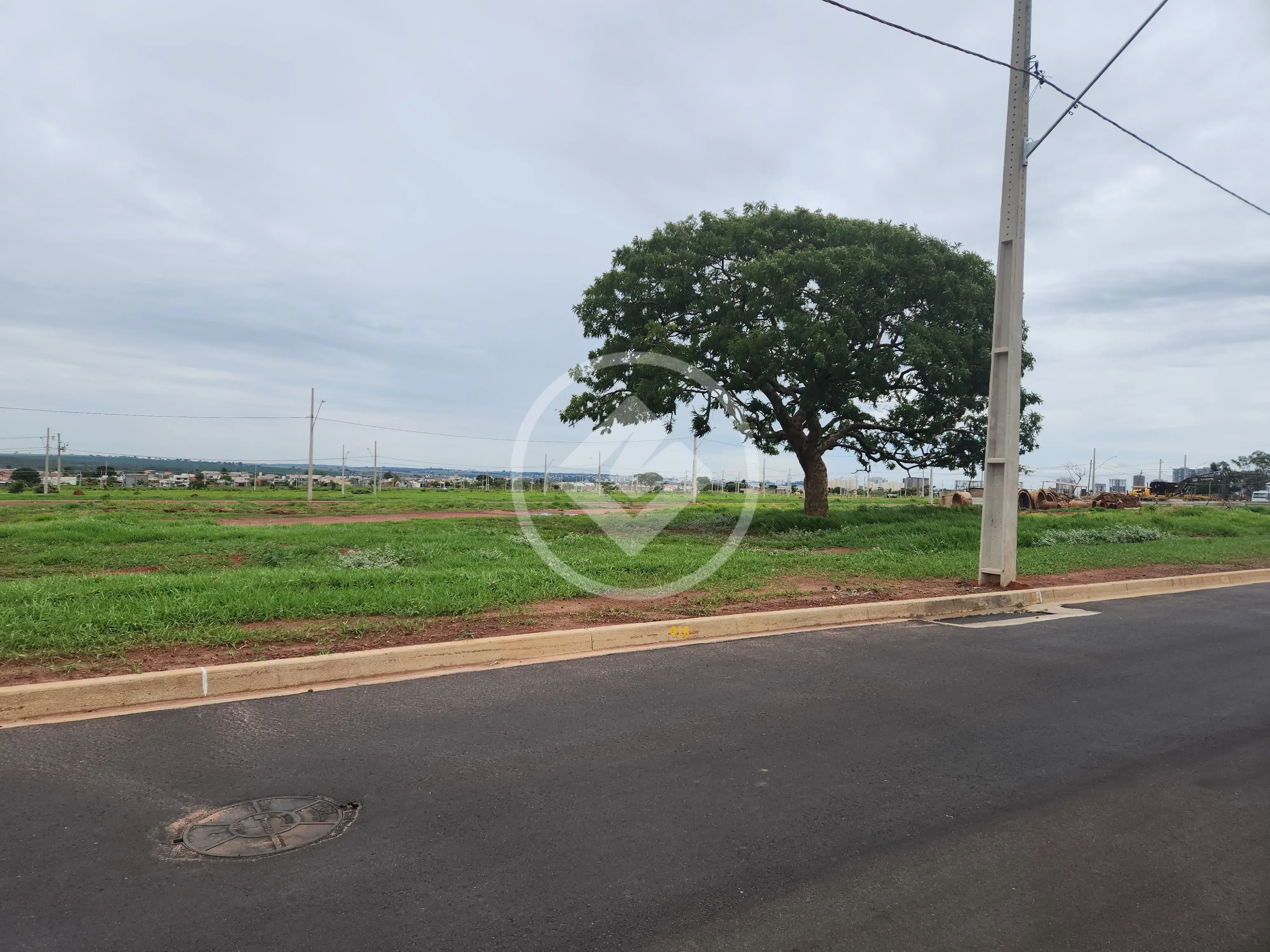 Terreno Loteamento Eco Park II, Uberlândia - MG — foto 1