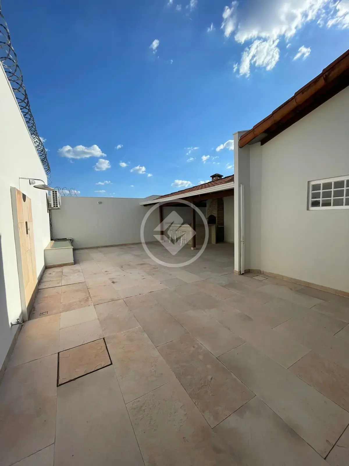 Casa 4 quartos no Cidade Jardim, Uberlândia — foto 4 de 6
