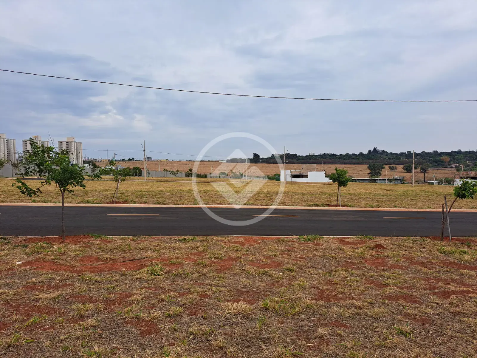 Terreno Condomínio Portal do Vale, Uberlândia - MG — foto 1