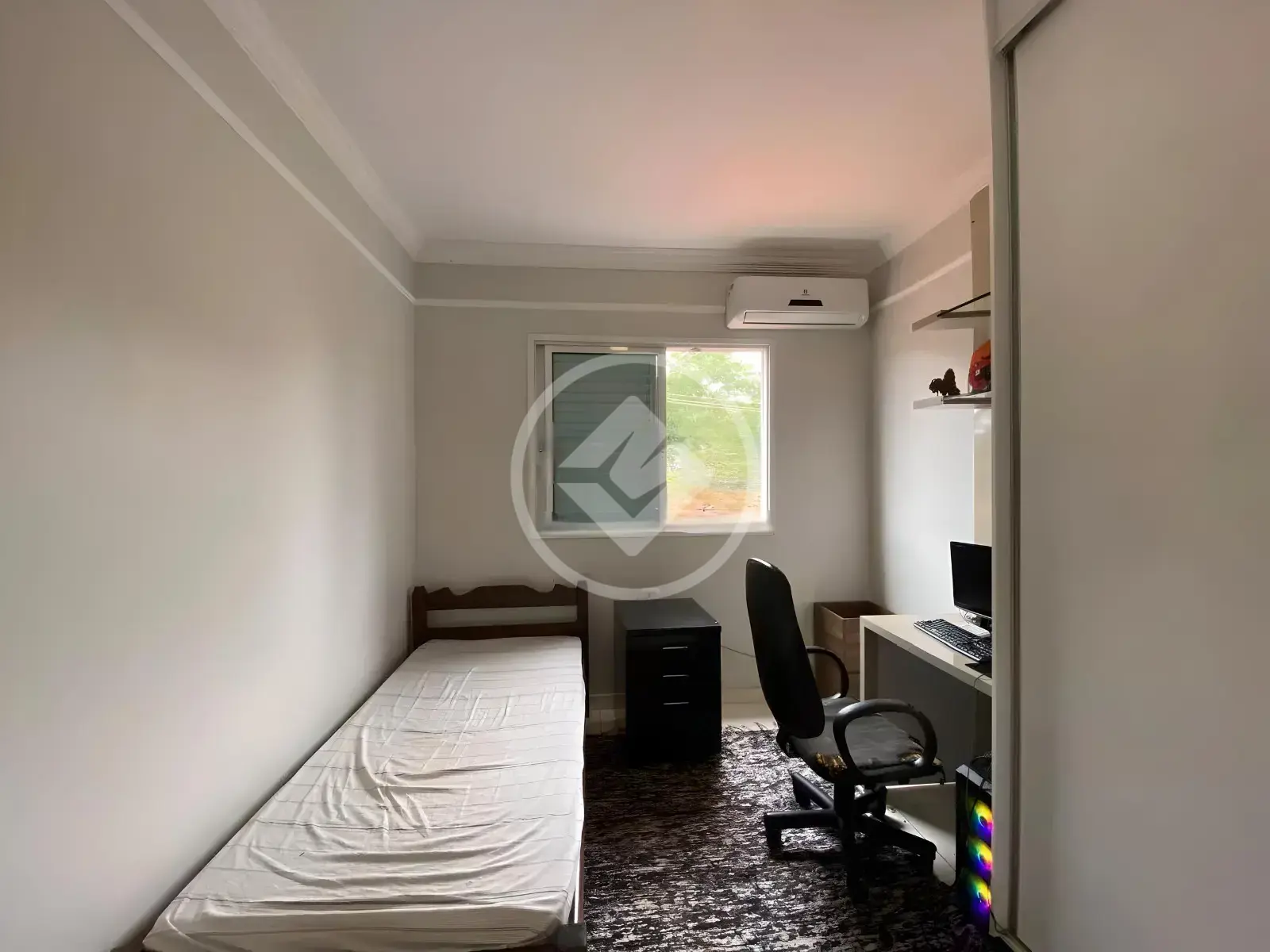Sobrado 3 quartos no Presidente Roosevelt, Uberlândia — foto 4 de 6