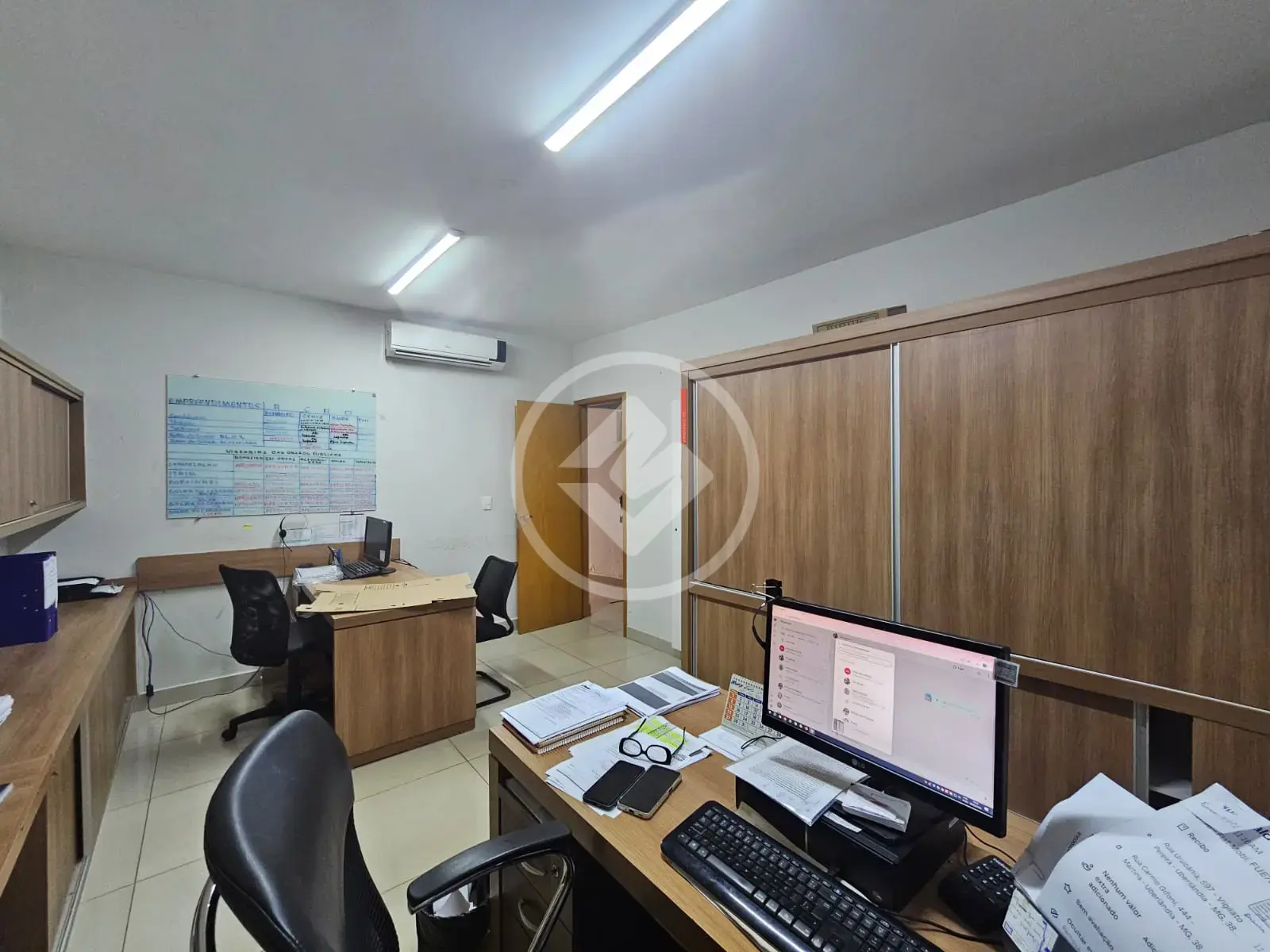 Casa Comercial 5 quartos no Vigilato Pereira, Uberlândia — foto 4 de 6