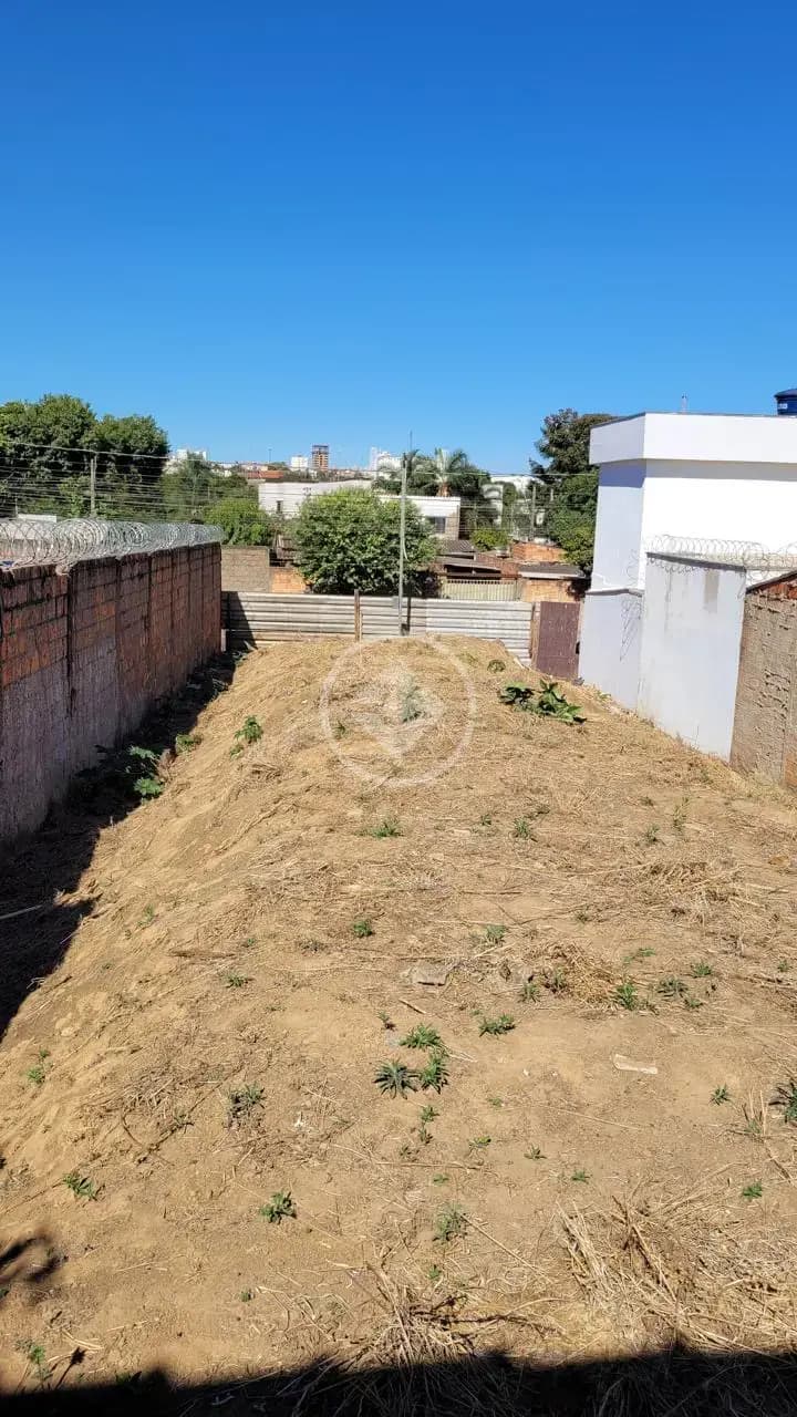 Terreno Pampulha, Uberlândia - MG — foto 1