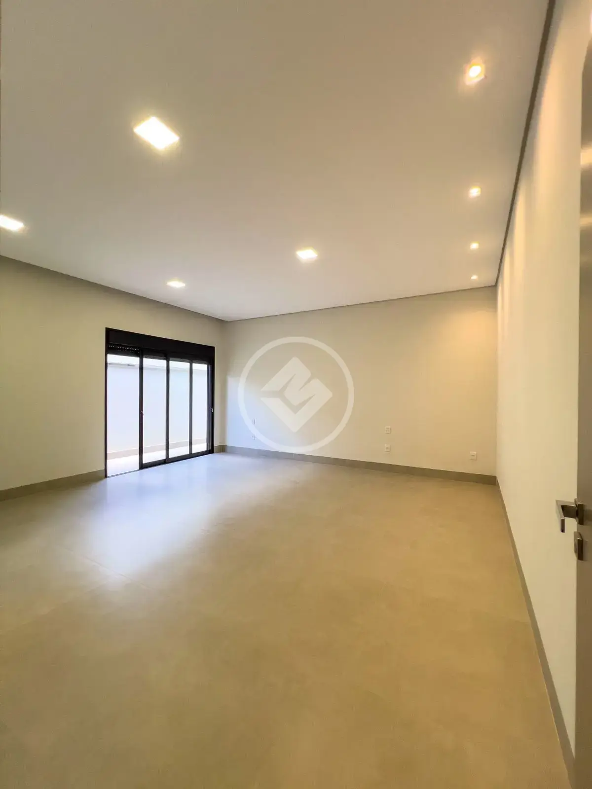Casa Condomínio 3 quartos no Jardim Espanha, Uberlândia — foto 3 de 6