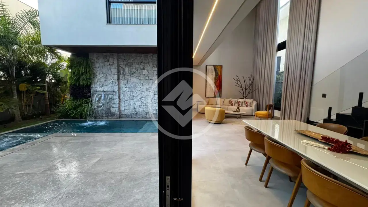 Sobrado Em Condomínio 4 quartos no Nova Uberlândia, Uberlândia — foto 5 de 6