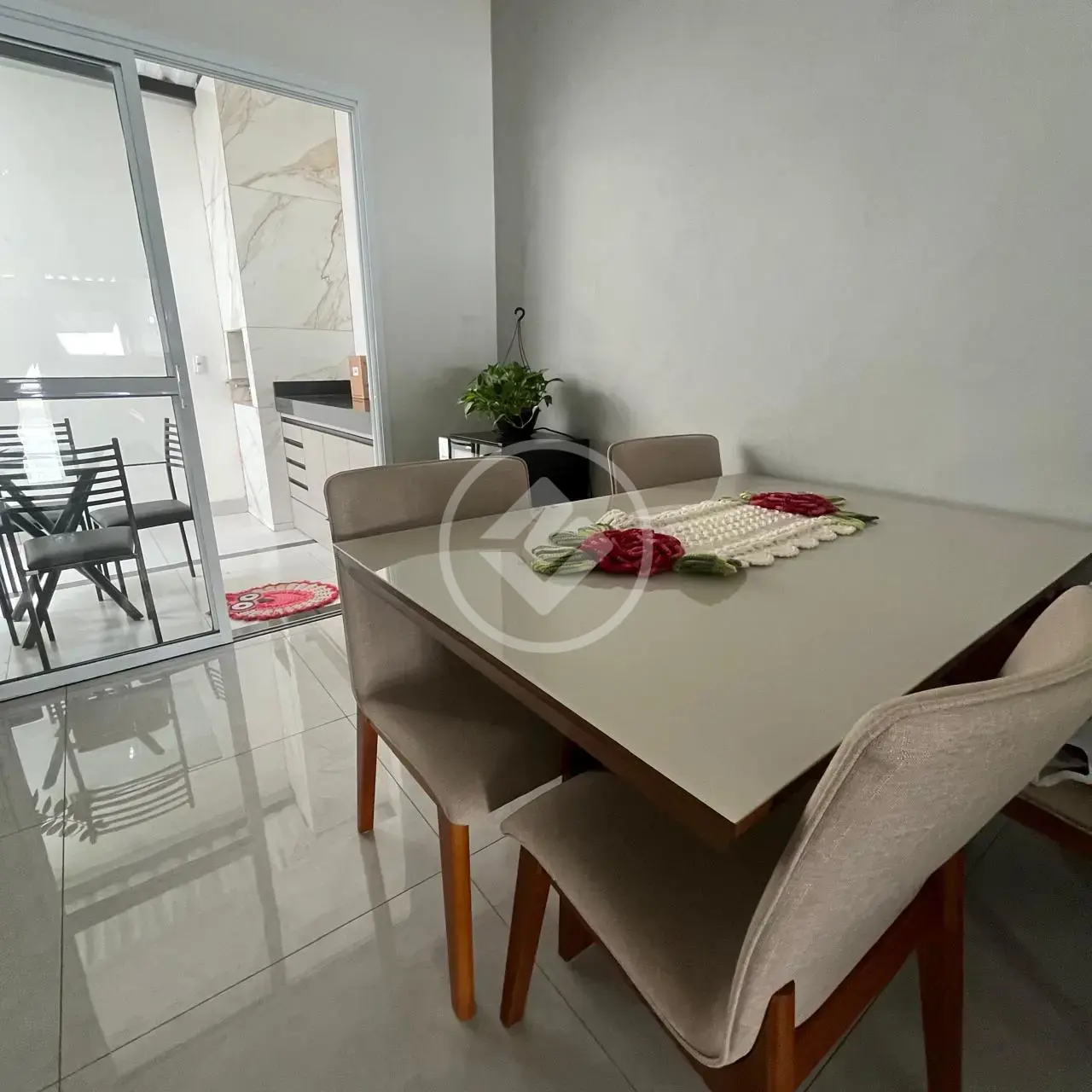 Sobrado 2 quartos no Novo Mundo, Uberlândia — foto 4 de 6